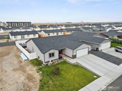 705 E Mt Adams Street , Othello, WA 99344 - Photo 10