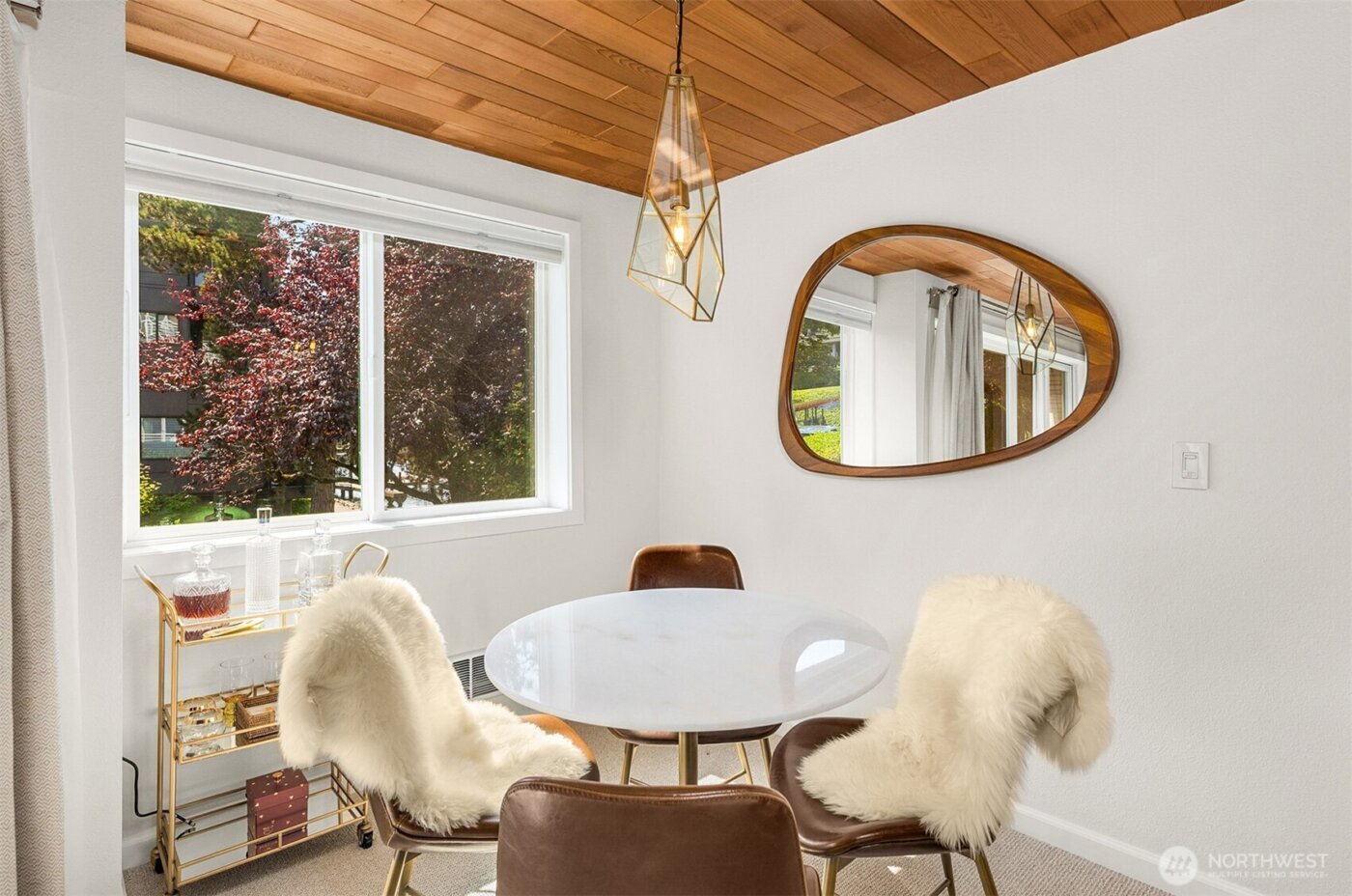 733 Lake Street S #101, Kirkland, WA 98033-6475