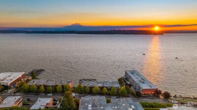 733 Lake Street S #101, Kirkland, WA 98033-6475 - Photo 2