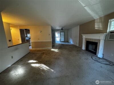 724 N 137th Street , Seattle, WA 98133 - Photo 6