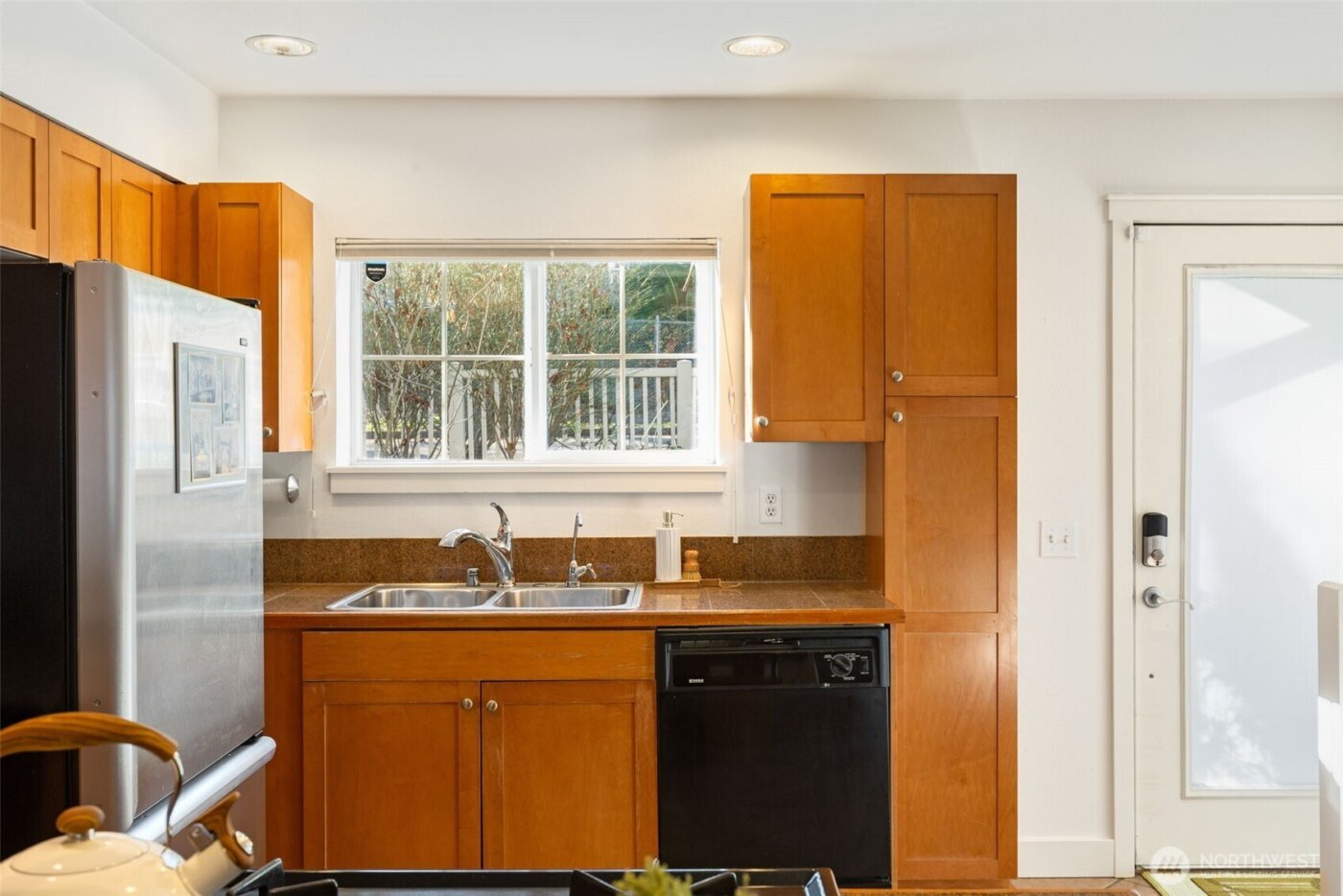 206 24th Avenue E, Seattle, WA 98112