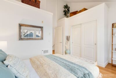 206 24th Avenue E, Seattle, WA 98112 - Photo 16