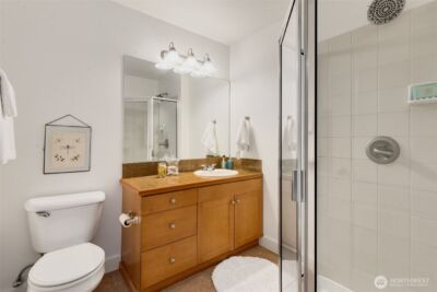 206 24th Avenue E, Seattle, WA 98112 - Photo 18