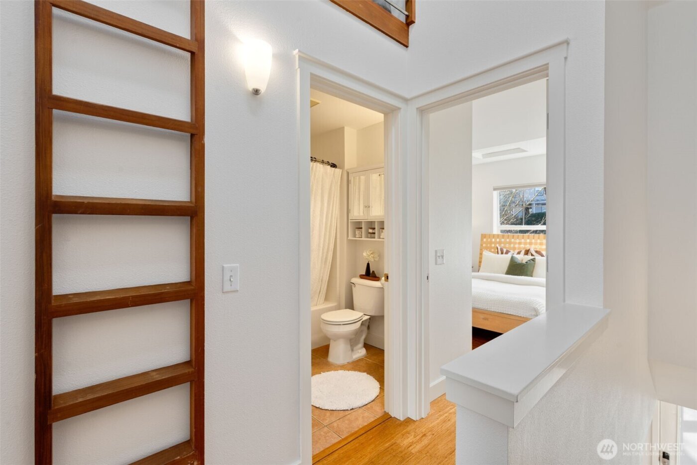 206 24th Avenue E, Seattle, WA 98112