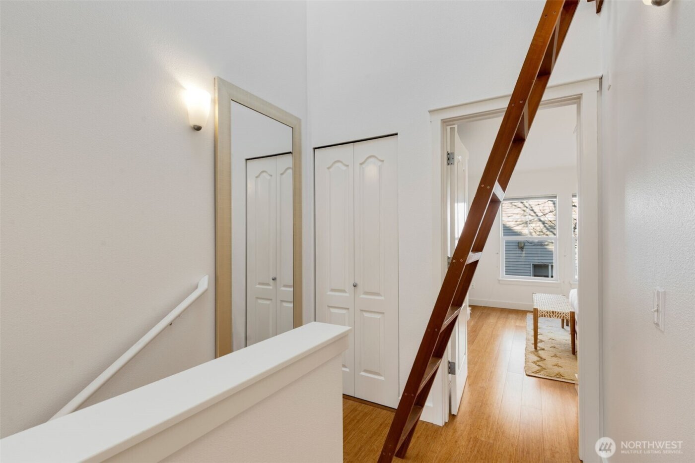 206 24th Avenue E, Seattle, WA 98112