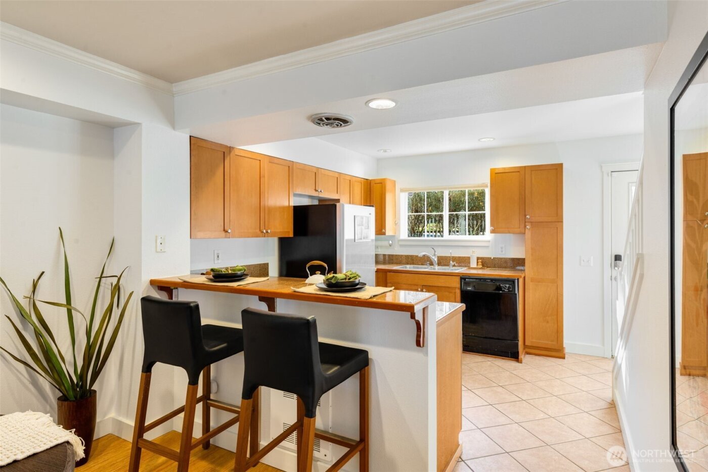 206 24th Avenue E, Seattle, WA 98112