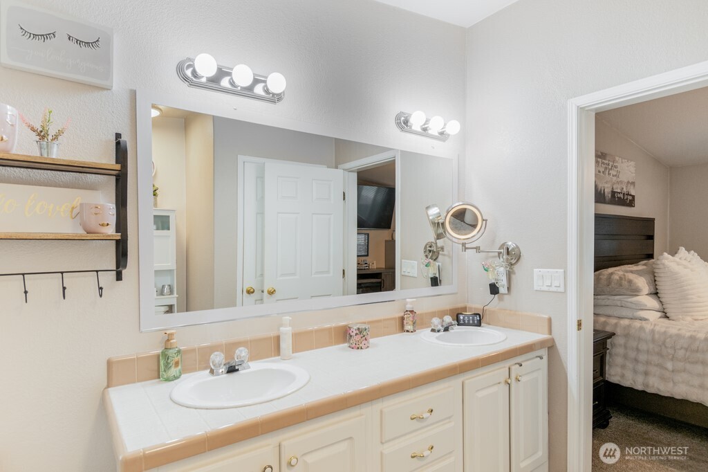 1630 Cactus Loop , Richland, WA 98352