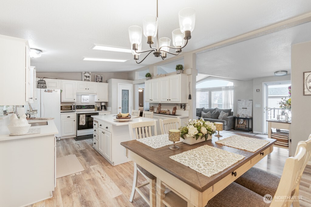 1630 Cactus Loop , Richland, WA 98352