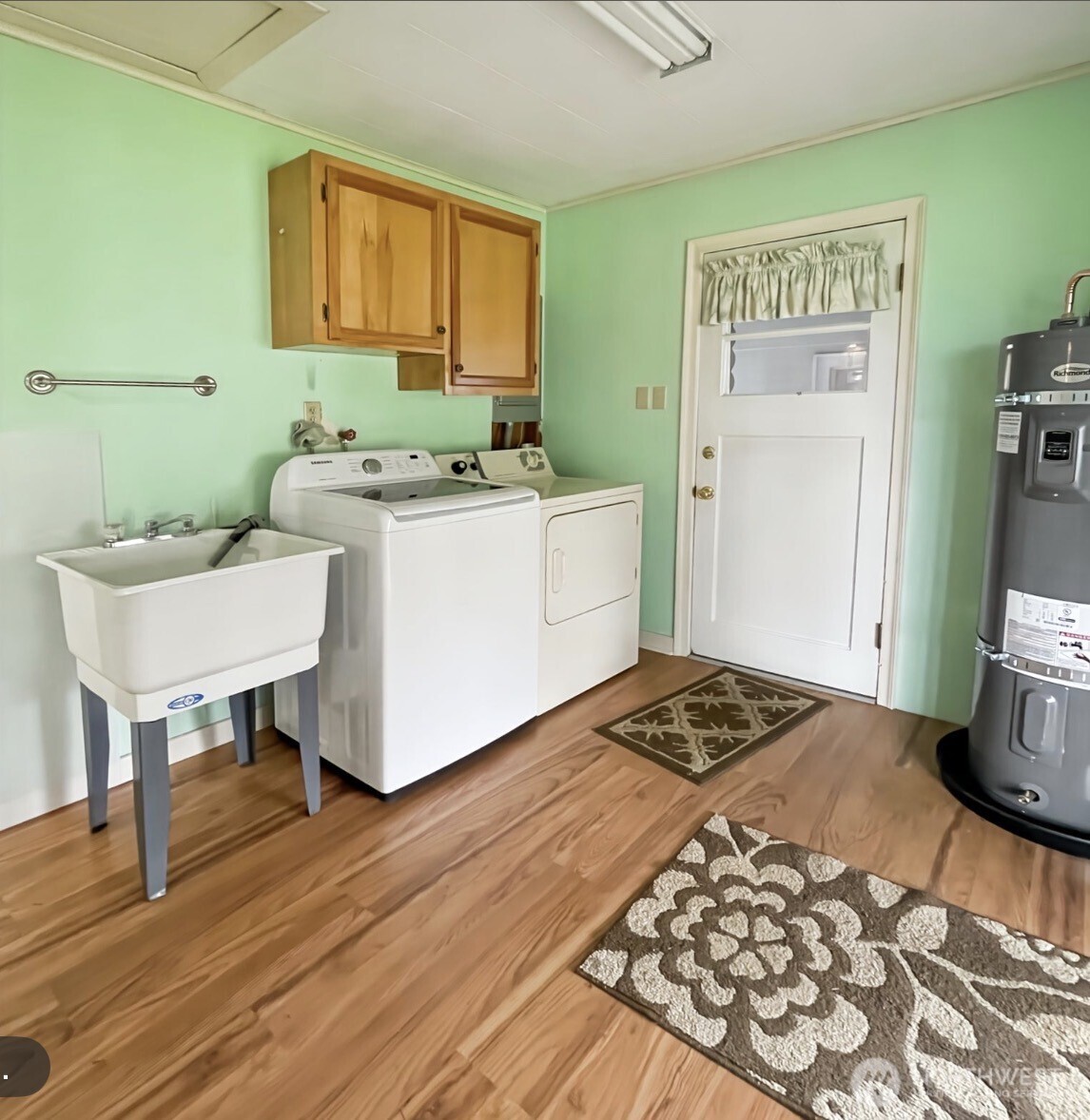 405 Willapa Avenue , South Bend, WA 98586