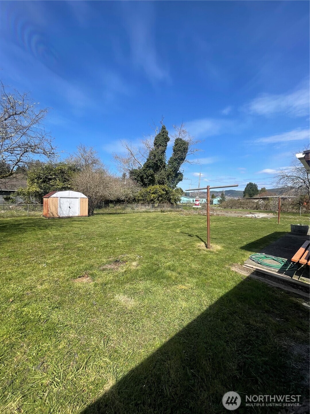 405 Willapa Avenue , South Bend, WA 98586