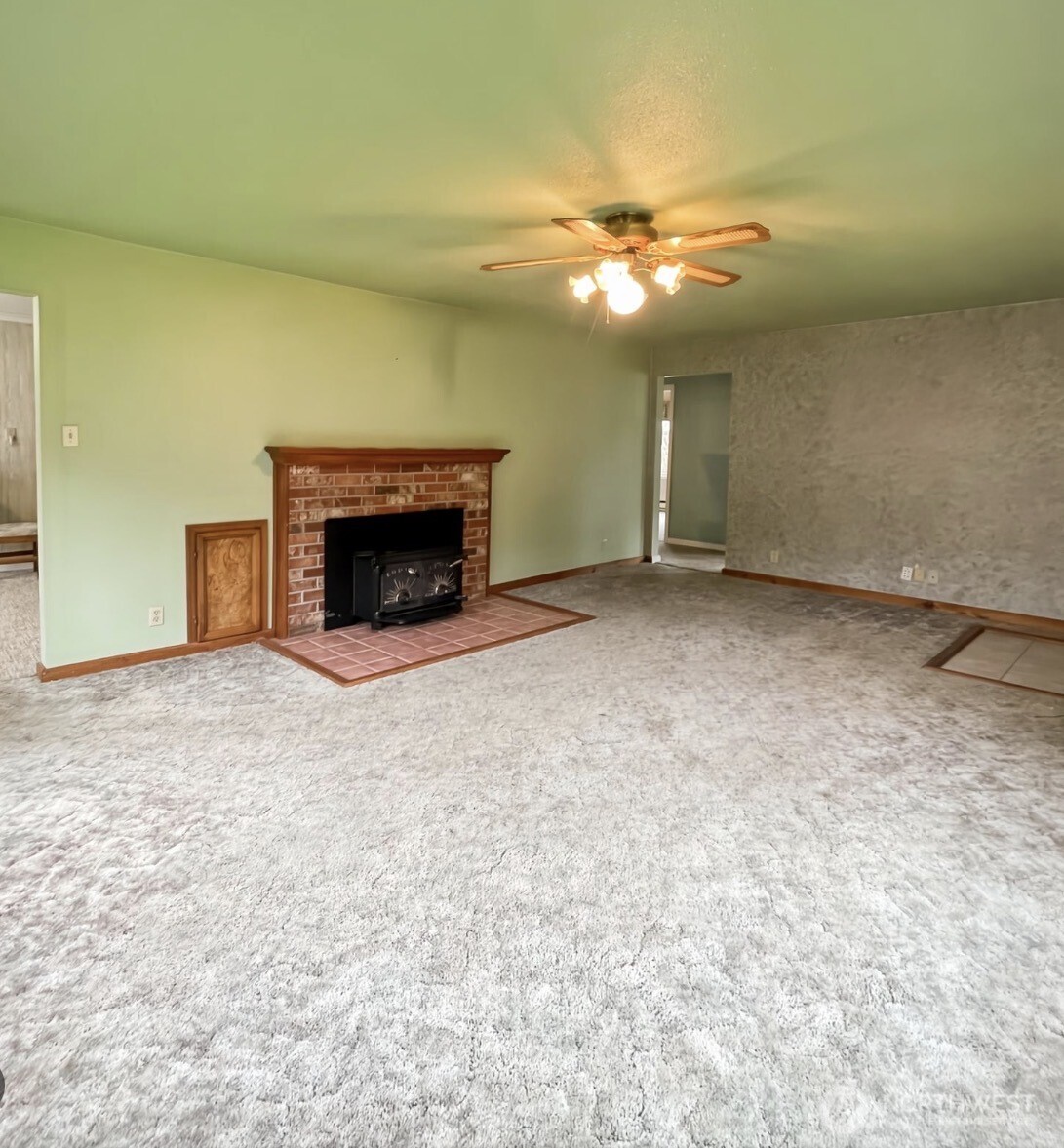 405 Willapa Avenue , South Bend, WA 98586
