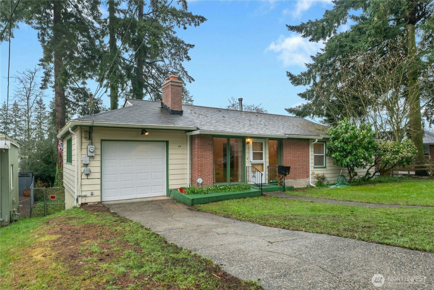 429 Harvard Avenue , Fircrest, WA 98466