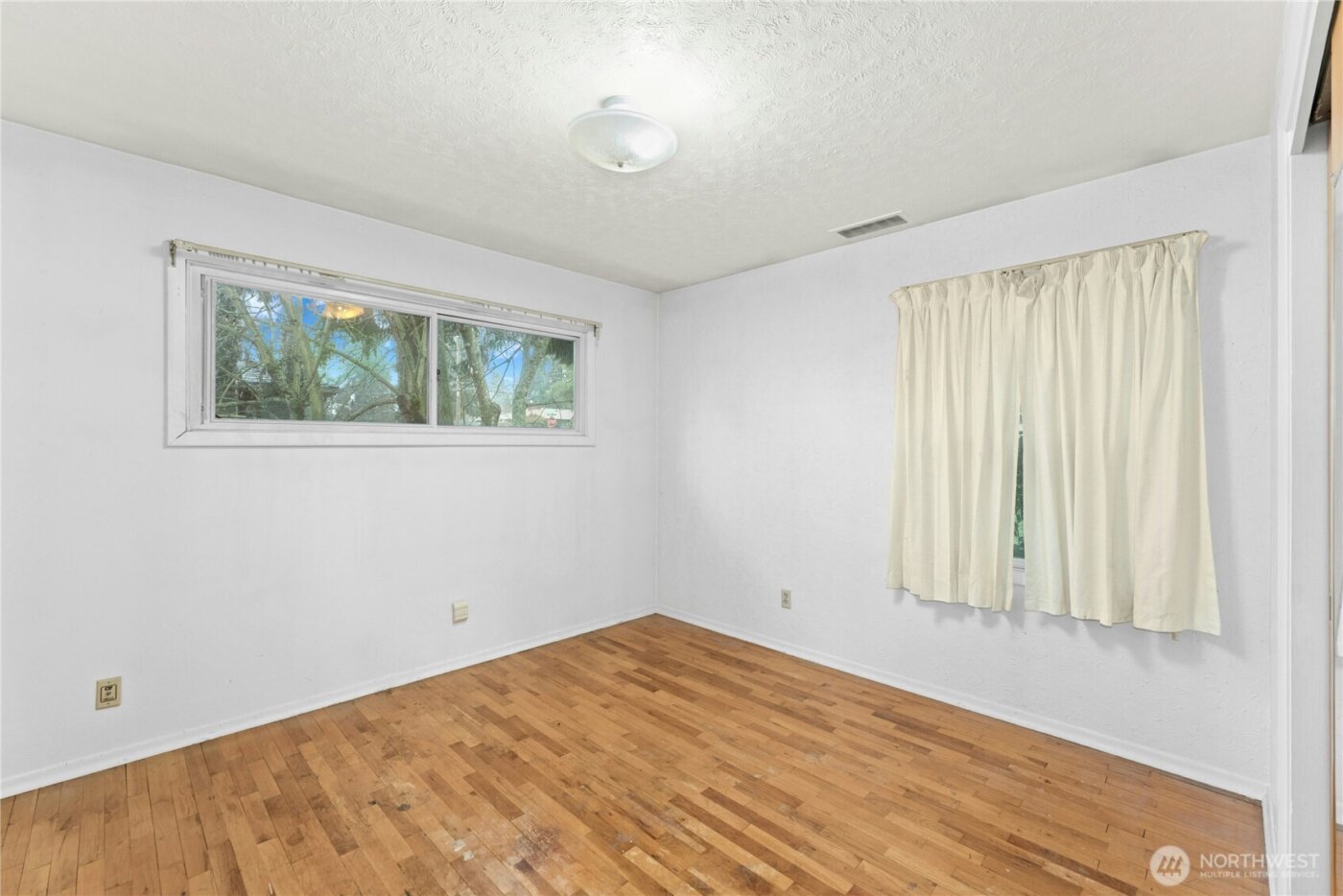 429 Harvard Avenue , Fircrest, WA 98466