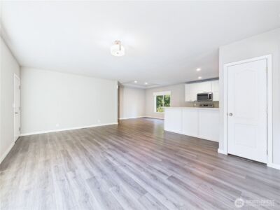 19233 25th Place SE, Snohomish, WA 98290 - Photo 4