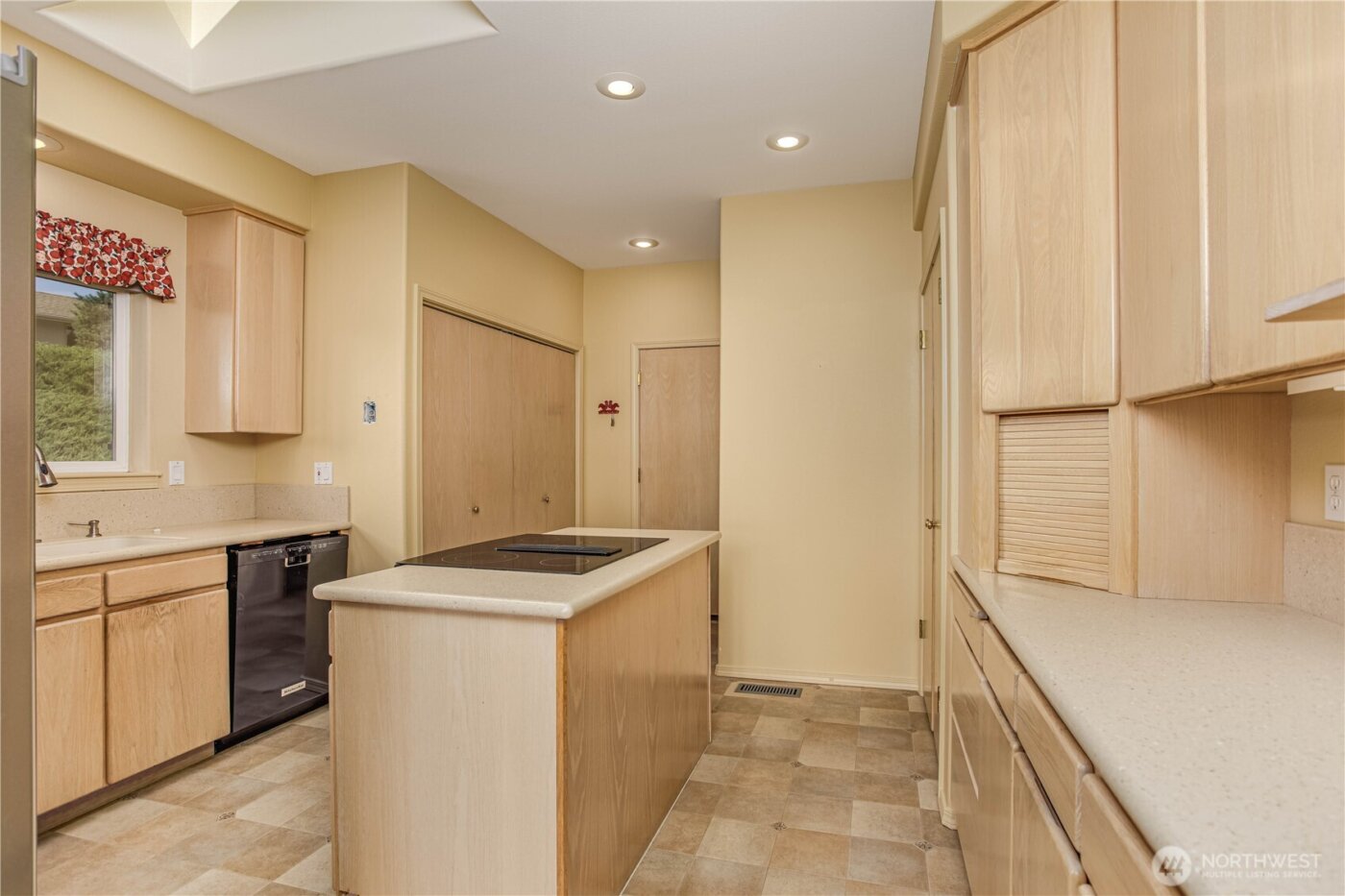 156 Heather Lane , Wenatchee, WA 98801