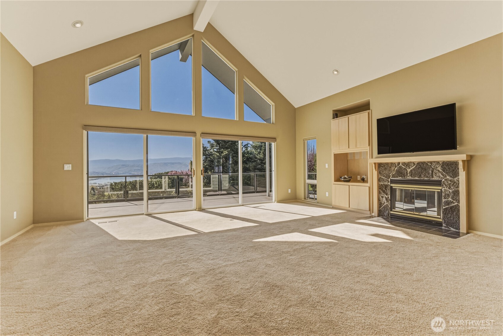 156 Heather Lane , Wenatchee, WA 98801