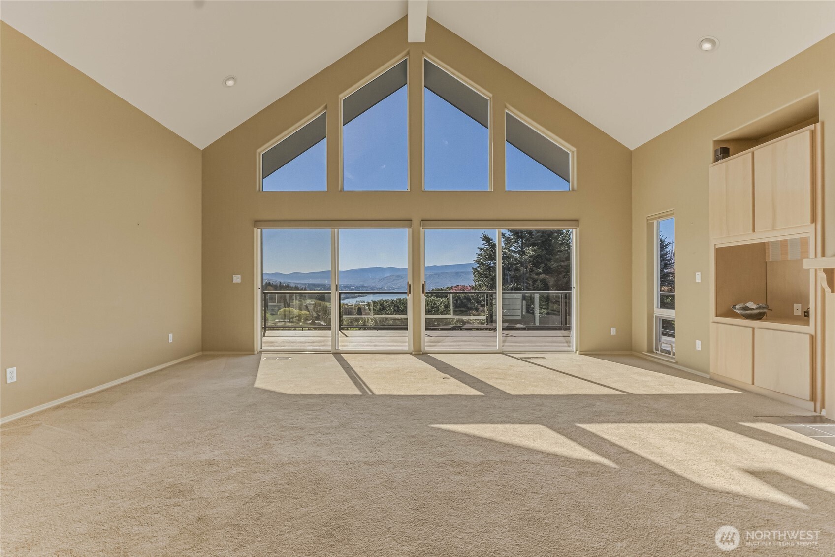 156 Heather Lane , Wenatchee, WA 98801