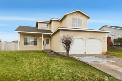 1204 W Home Avenue , Selah, WA 98942