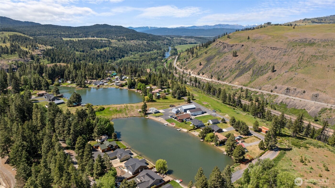 391 Ridge Loop Road , Cle Elum, WA 98922