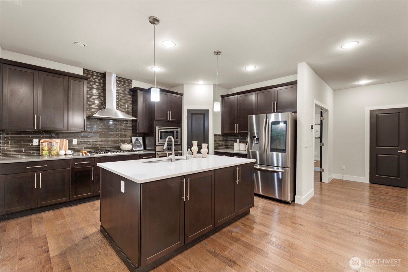 1421 184th Street SW, Lynnwood, WA 98037