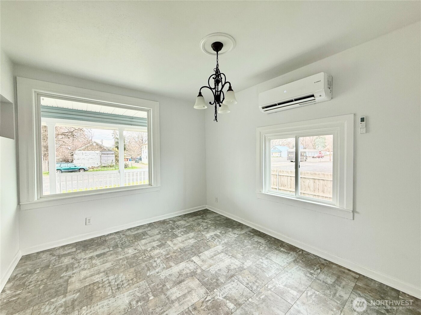 109 N Cherry Street , Dayton, WA 99328