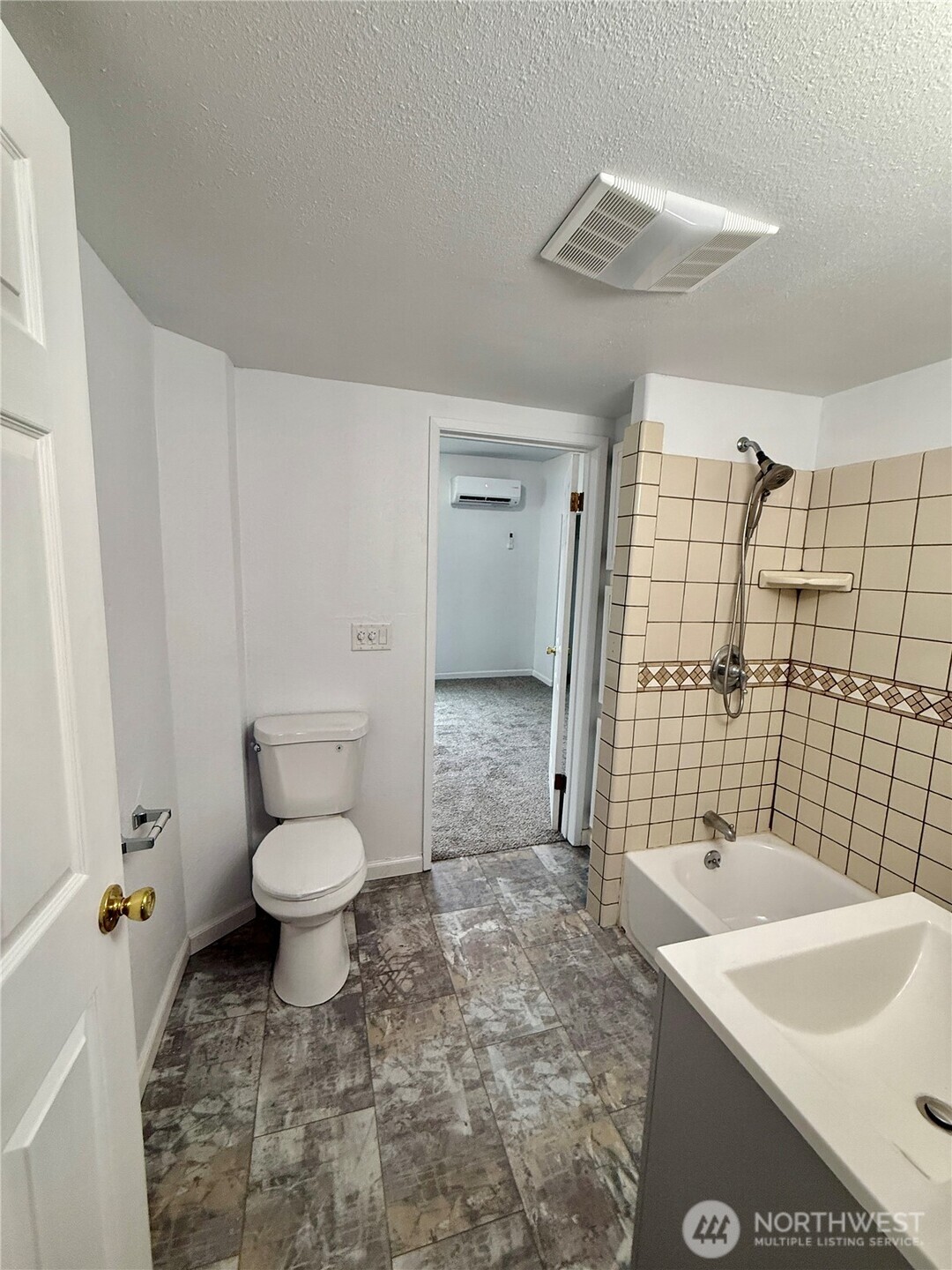 109 N Cherry Street , Dayton, WA 99328