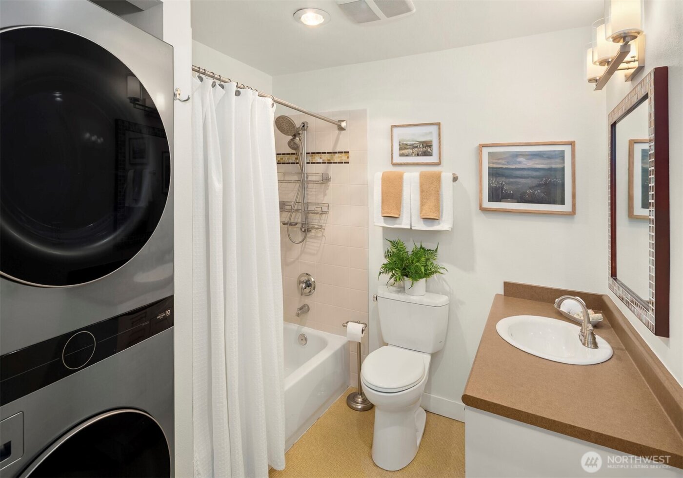 21307 48th Avenue W #C213, Mountlake Terrace, WA 98043