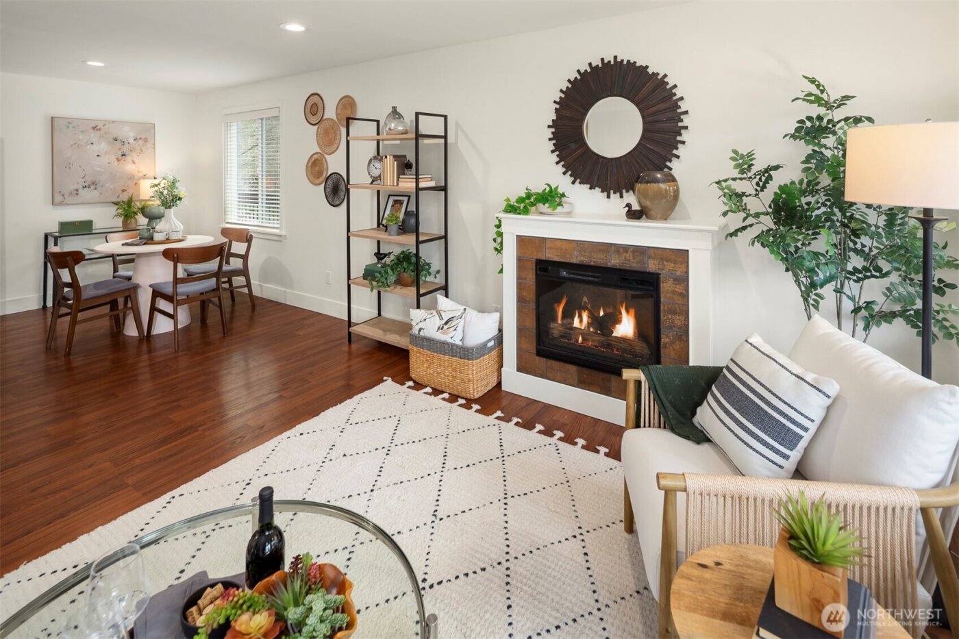 21307 48th Avenue W #C213, Mountlake Terrace, WA 98043