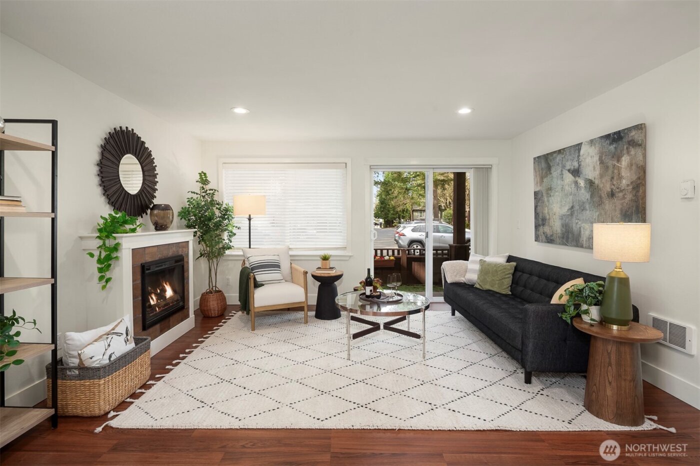 21307 48th Avenue W #C213, Mountlake Terrace, WA 98043