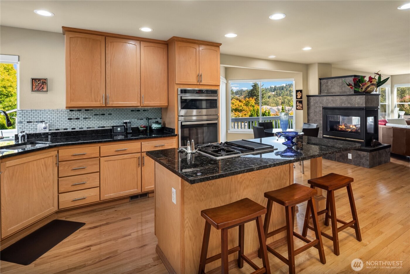 1320 N 38 Street , Renton, WA 98056