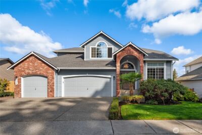1320 N 38 Street , Renton, WA 98056 - Photo 2