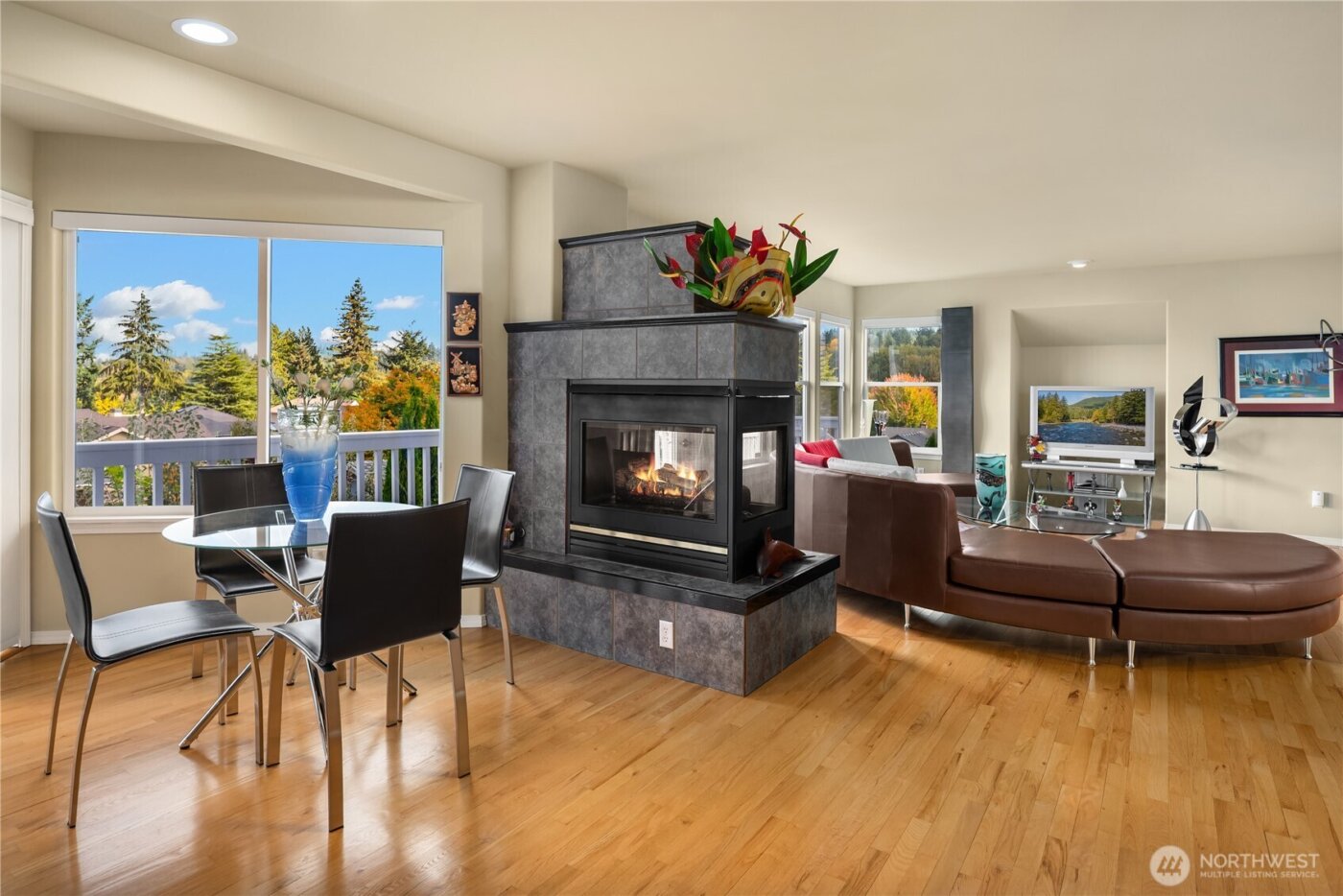 1320 N 38 Street , Renton, WA 98056