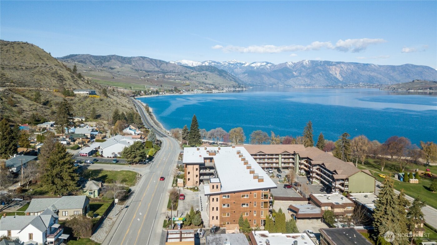 2220 W Woodin Avenue #106, Chelan, WA 98816