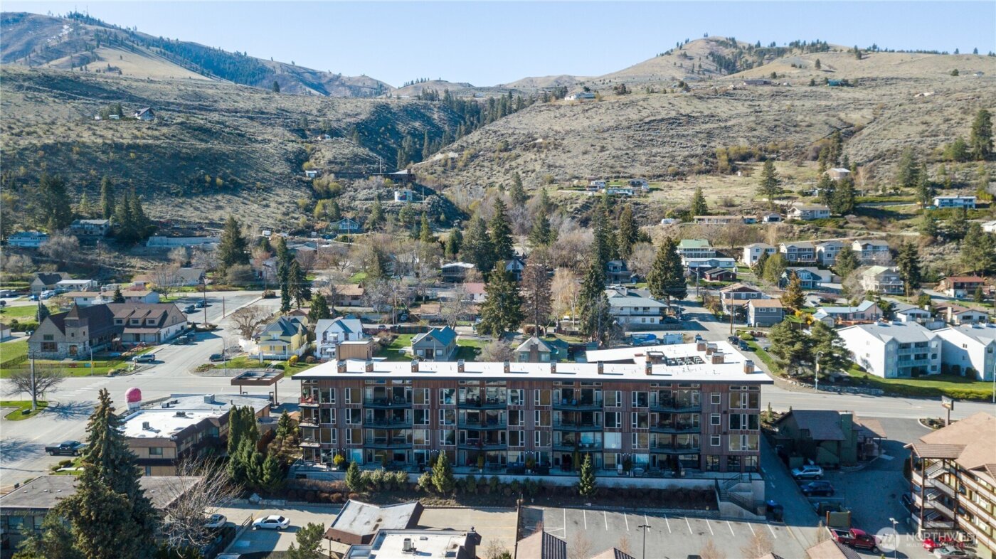 2220 W Woodin Avenue #106, Chelan, WA 98816