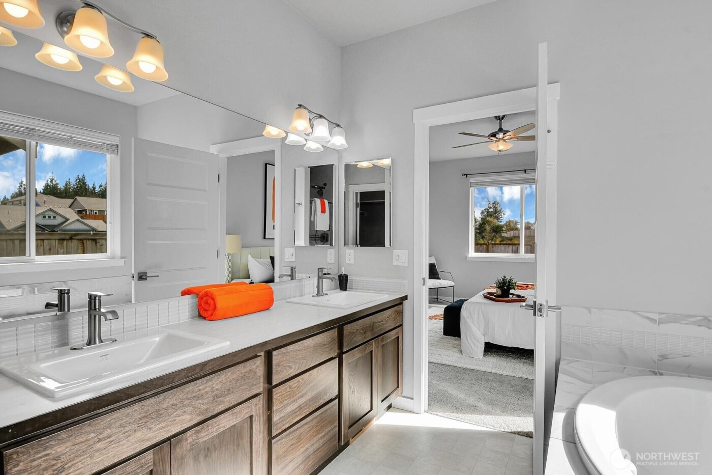 736 Natalee Jo ST SE , Lacey, WA 98513