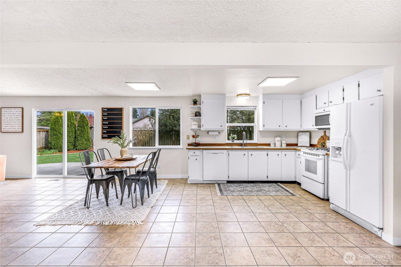 5986 Paradise Dr. , Ferndale, WA 98248