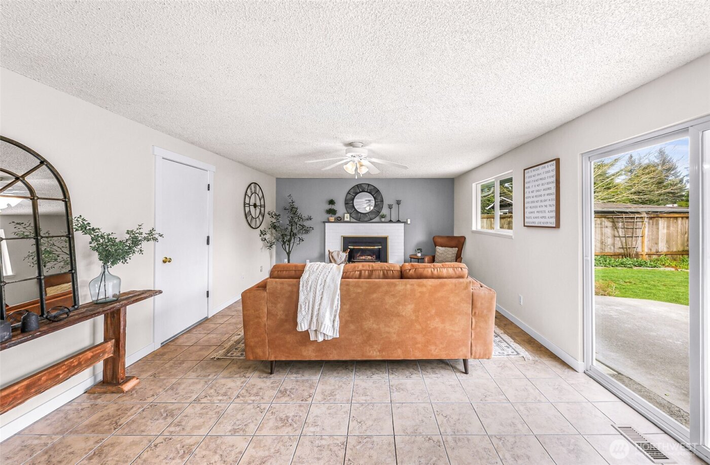 5986 Paradise Dr. , Ferndale, WA 98248