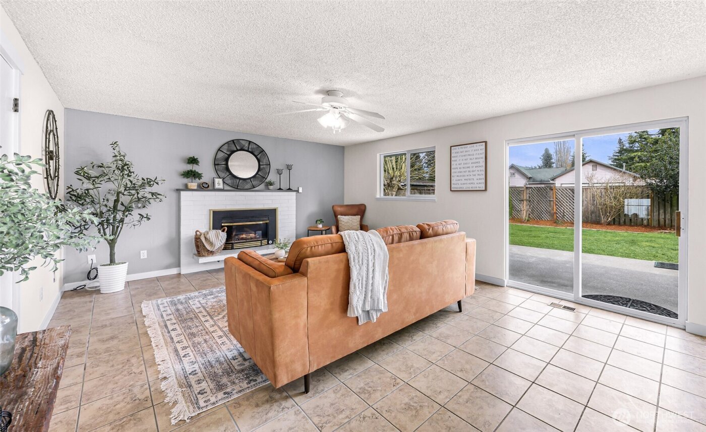 5986 Paradise Dr. , Ferndale, WA 98248