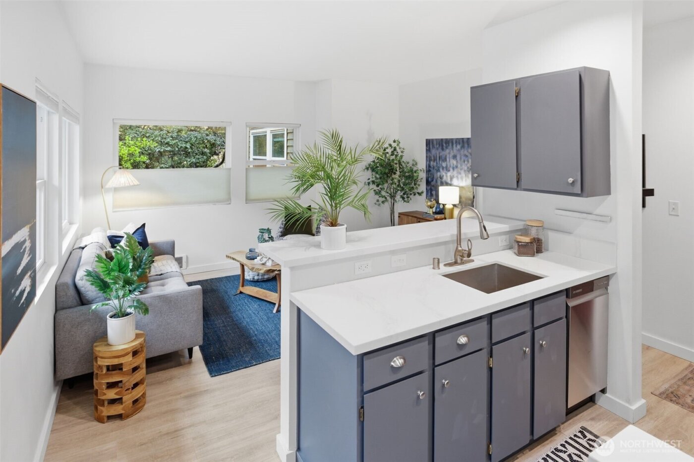 4530 Meridian Avenue N #S-2, Seattle, WA 98103