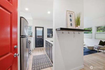 4530 Meridian Avenue N #S-2, Seattle, WA 98103 - Photo 3