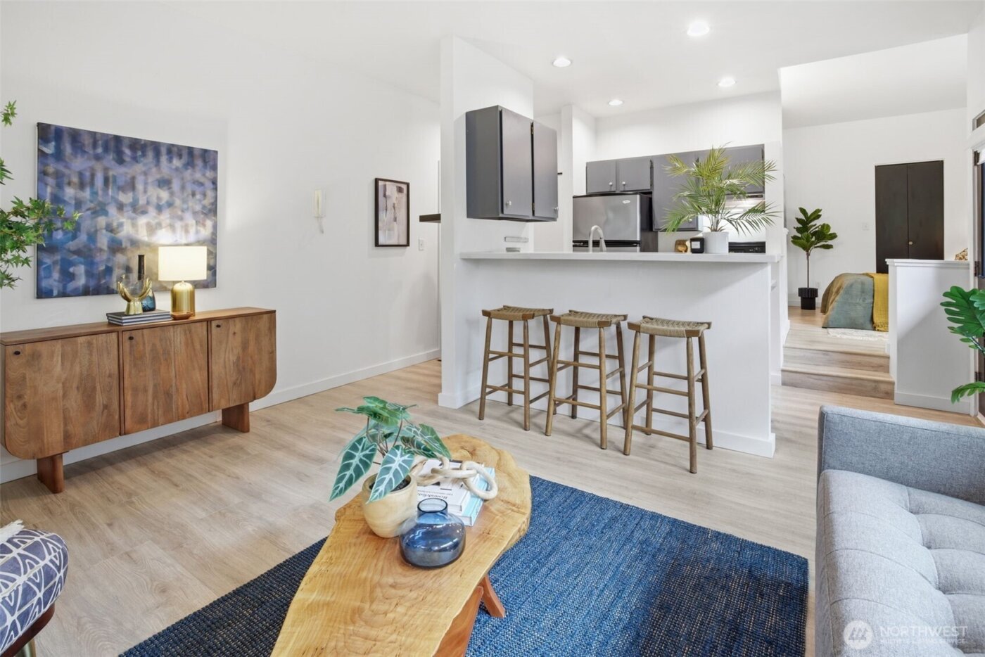 4530 Meridian Avenue N #S-2, Seattle, WA 98103