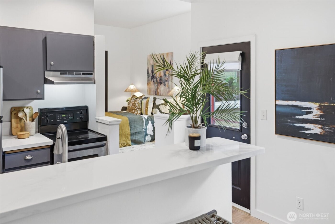 4530 Meridian Avenue N #S-2, Seattle, WA 98103