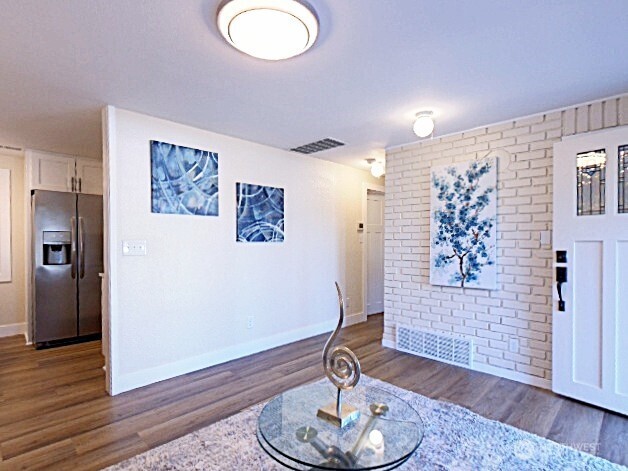 23004 52nd Avenue W, Mountlake Terrace, WA 98043