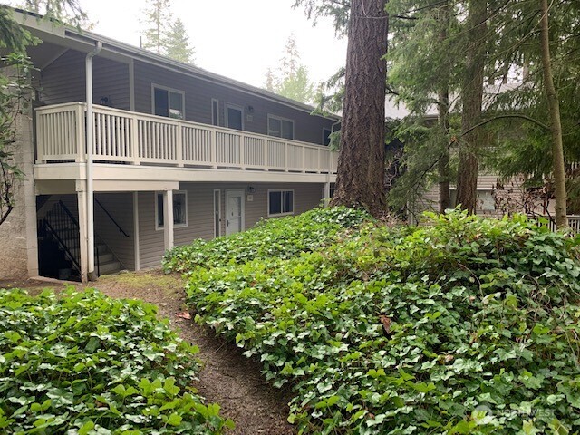 14435 NE 40 Street #B101, Bellevue, WA 98007