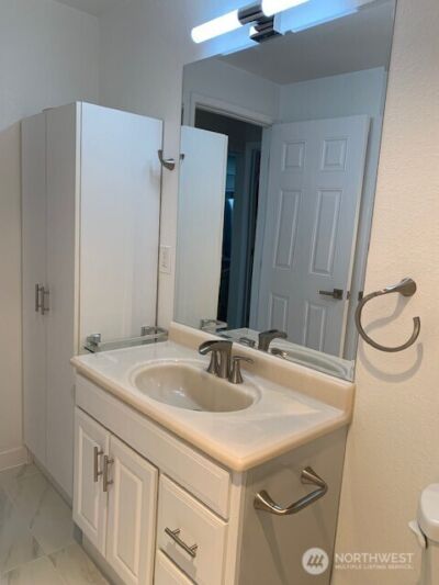 14435 NE 40 Street #B101, Bellevue, WA 98007 - Photo 12
