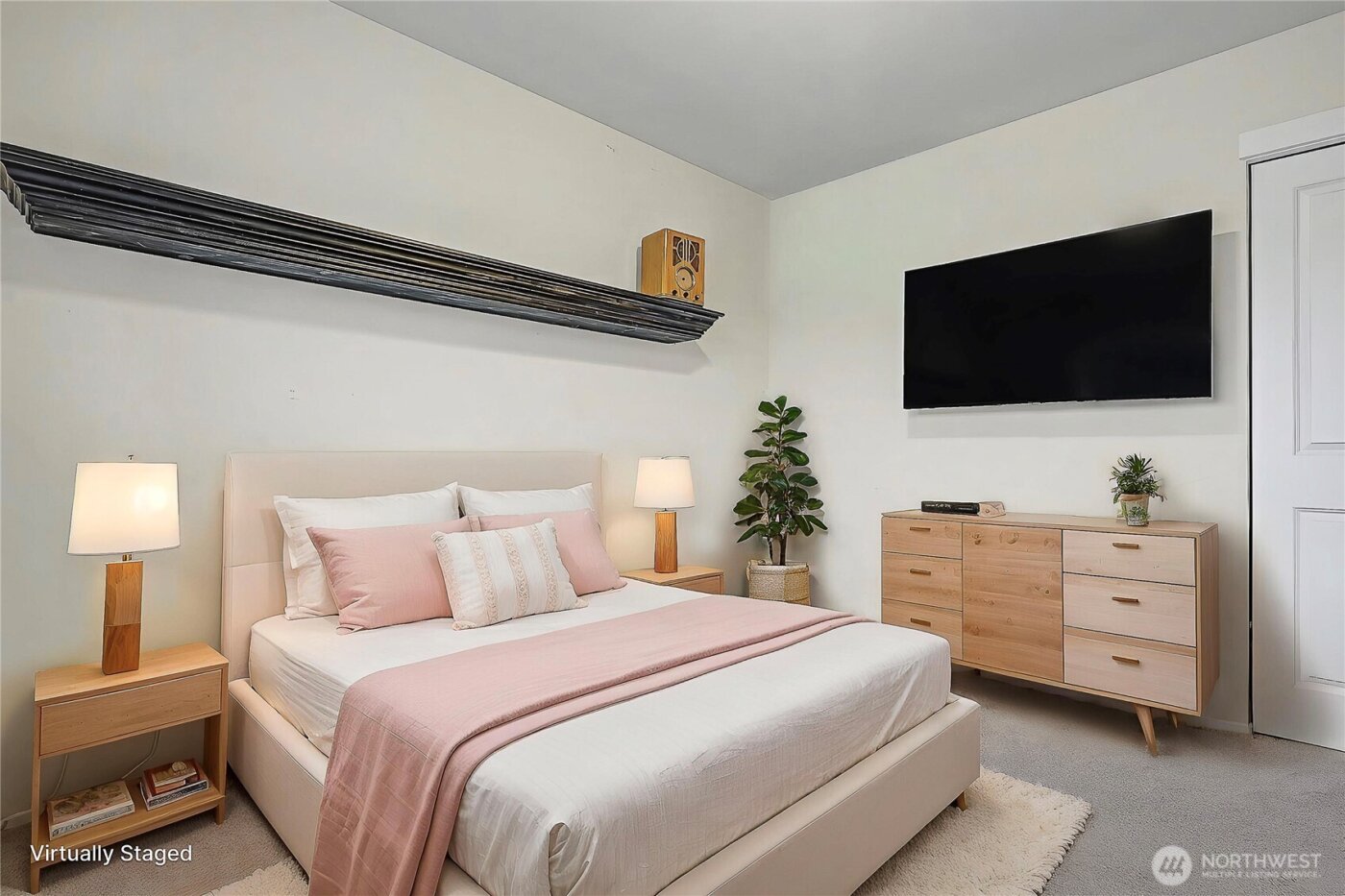 6629 Svea Court NE, Lacey, WA 98516-4521