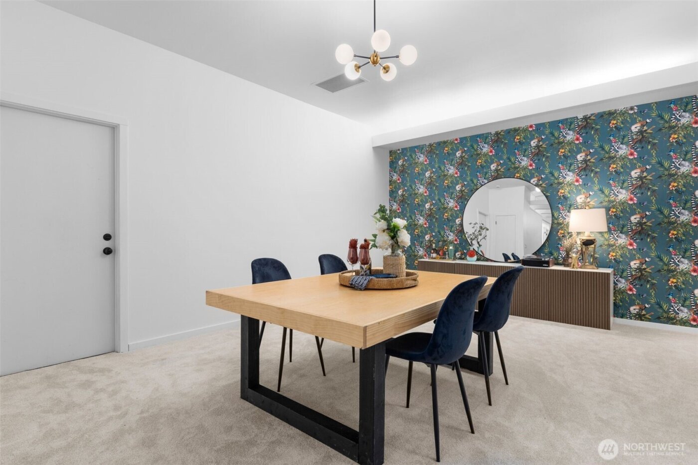 16007 SE 31st Street , Bellevue, WA 98008