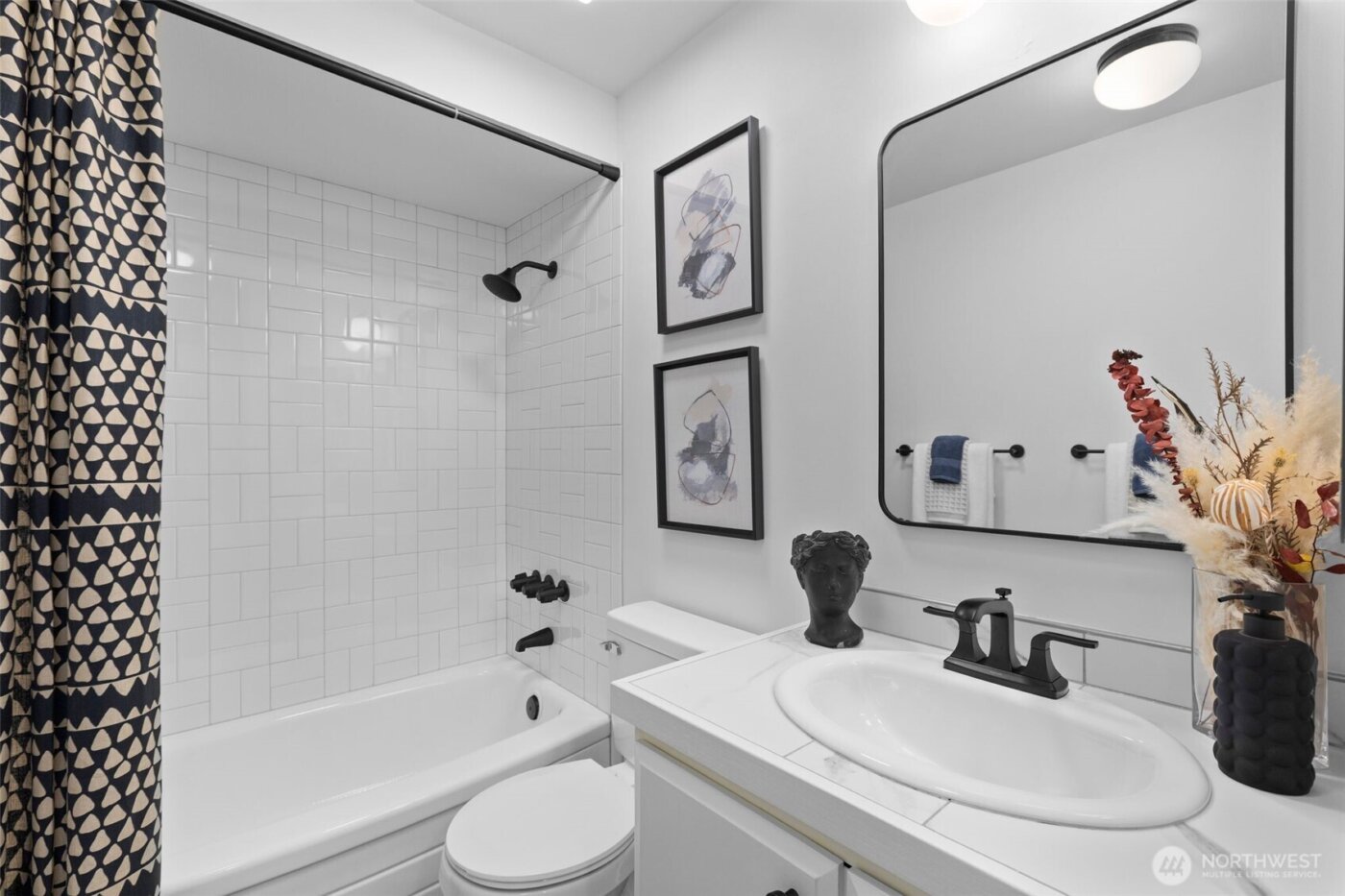 16007 SE 31st Street , Bellevue, WA 98008