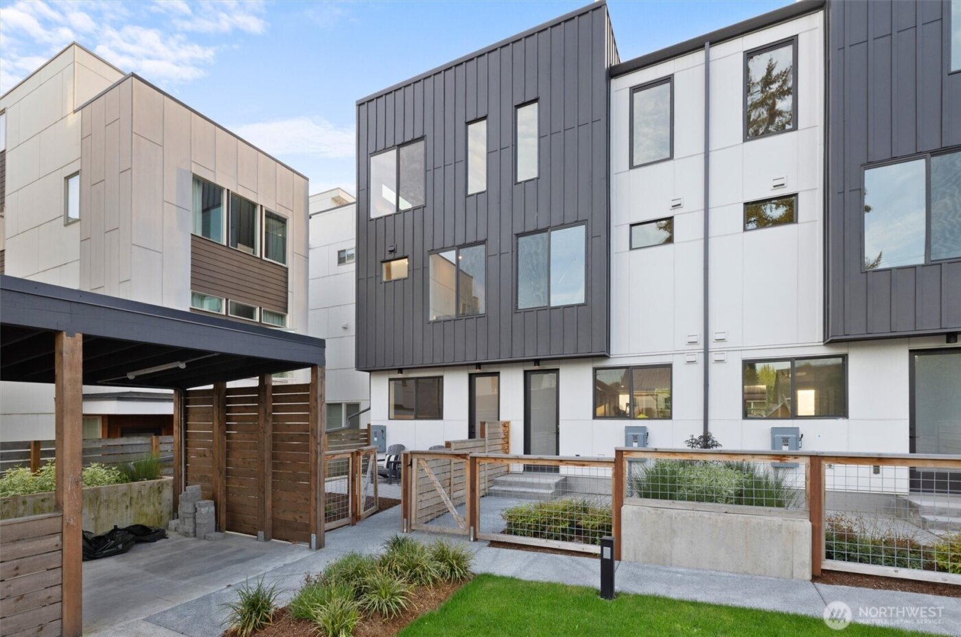 6608 Carleton Avenue S #B, Seattle, WA 98108