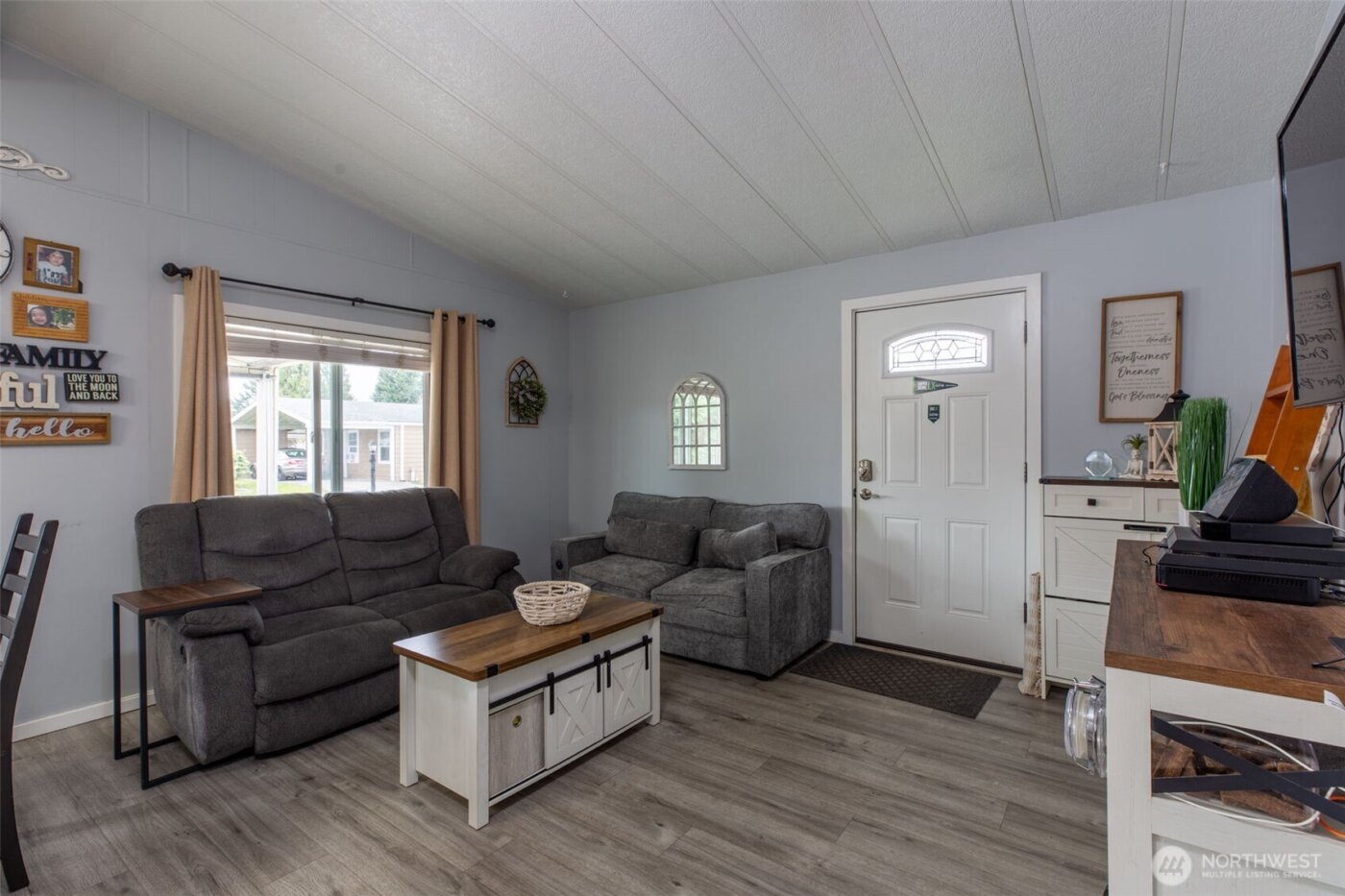 707 37th Street SE #12, Auburn, WA 98002